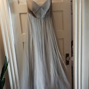 Elegant Gray Strapless Evening Gown